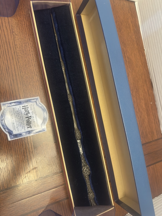 Wizarding World Of Harry Potter Other - Harry Potter Elder Wand Replica in Dark Brown